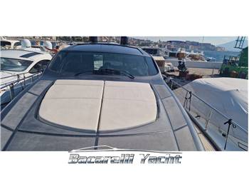 Pershing 62