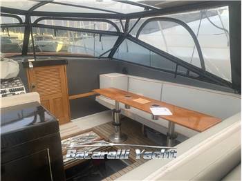 Magnum Marine 38 Super Sport HT