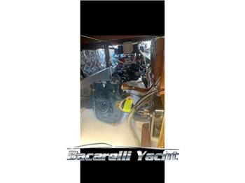 Magnum Marine 38 Super Sport HT