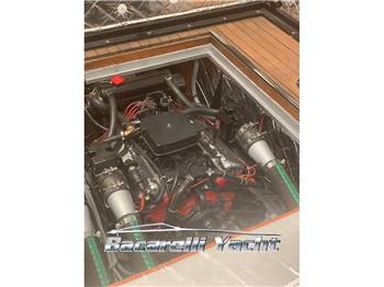 Magnum Marine 38 Super Sport HT