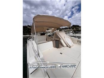 Bertram Yacht 28 Moppie