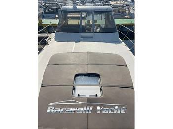 Innovazioni e Progetti Mira 36 HardTop