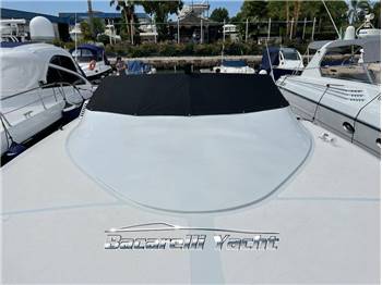 Magnum Marine 53 sport