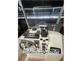 Novamarine Europa 33