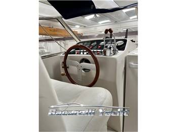 Cantieri Navali di Roma Itama 38