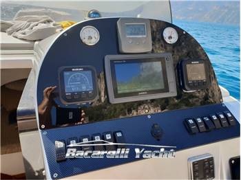 Oromarine 850 Cabin