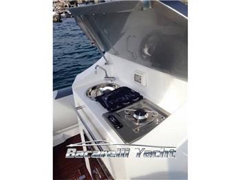 Oromarine 850 Cabin