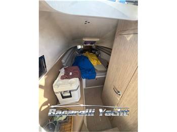 Nuova Jolly Prince 33 Sport Cabin