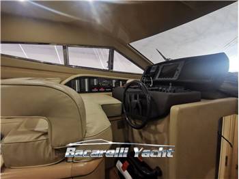 Ferretti 460 Fly