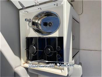 Sunseeker Sanremo 33