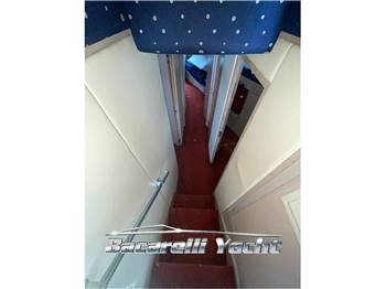 Hatteras Yacht 54 Convertible