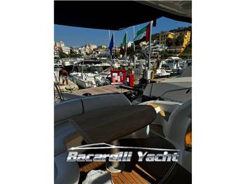 Cranchi Mediterranee 43 HT
