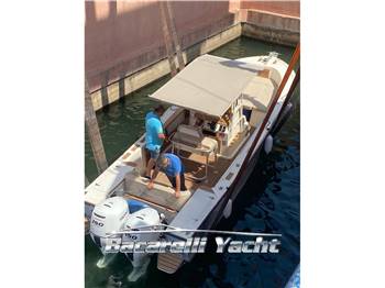 Mako Marine 261 cc