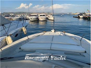 Riva 38 Bravo