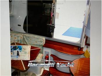 Bertram Yacht 38 Trojan express
