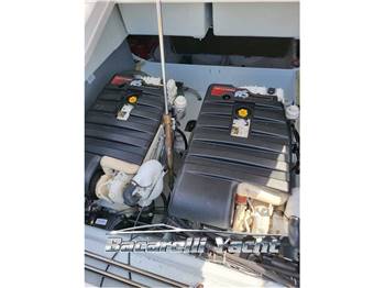 Tornado 44 Flush Deck