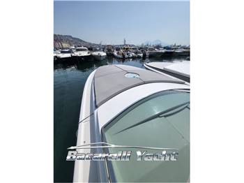 Tornado 44 Flush Deck