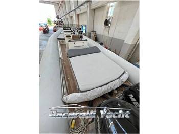 Nautica Vincent Blade 28