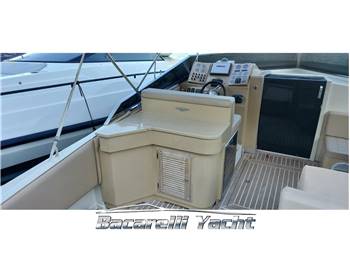 Tornado 38 Flush Deck