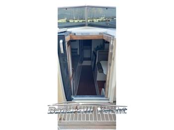 Tornado 38 Flush Deck
