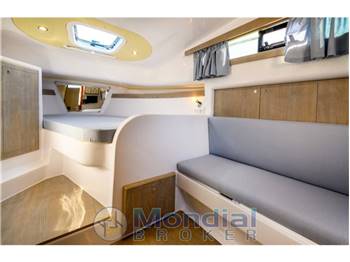 MIMI LIBECCIO 9 CABIN