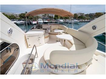 AZIMUT YACHT 50 FLY