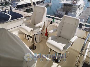 Riviera Marine 47  G2 Flybridge