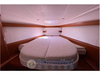 BENETEAU GRAN TURISMO 38