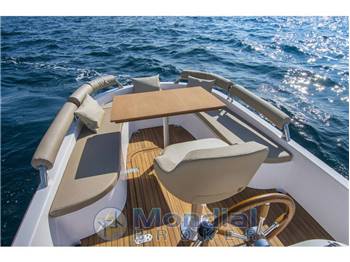 MIMI LIBECCIO  6.5 CENTER CONSOLE