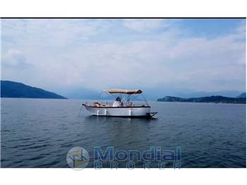 MIMI LIBECCIO  6.5 CENTER CONSOLE
