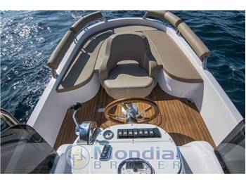 MIMI LIBECCIO  6.5 CENTER CONSOLE