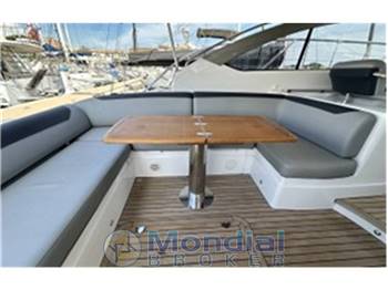 PRINCESS V40
