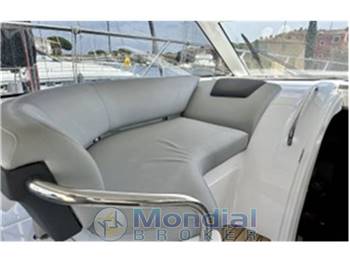 PRINCESS V40