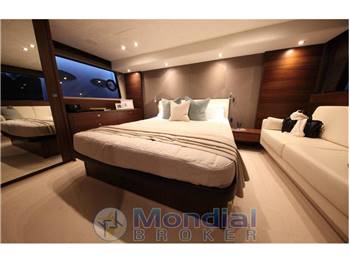 PRINCESS 52