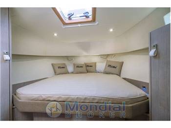 MIMI LIBECCIO 11 CABIN