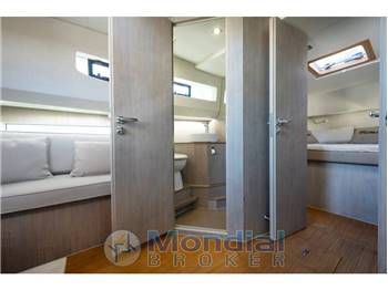 MIMI LIBECCIO 11 CABIN