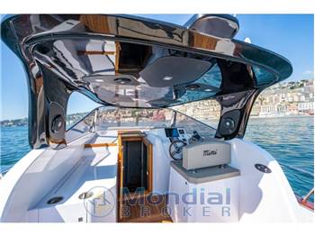 MIMI LIBECCIO 11 CABIN