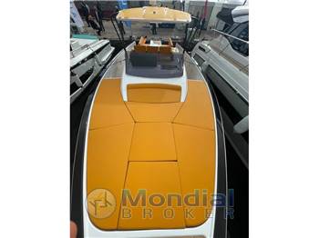 HERON  YACHT 38 FB