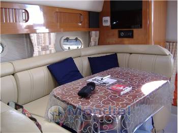 FOUR WINNS 328