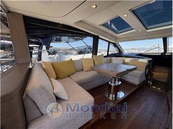 PRINCESS V55