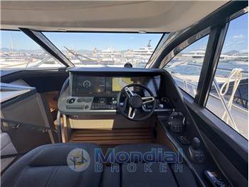 PRINCESS V55