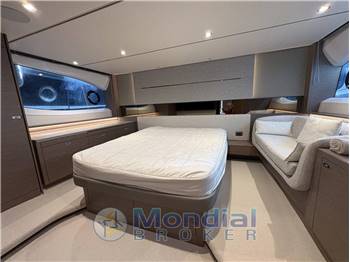 PRINCESS V55