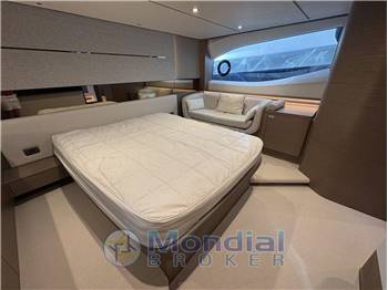 PRINCESS V55