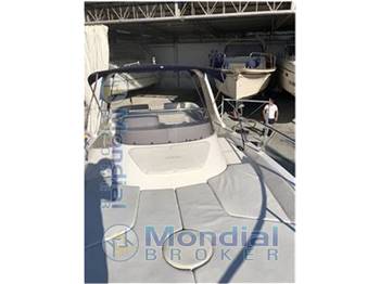 Mano Marine 27.50