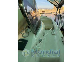 Sessa Marine Key Largo 30