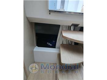 Sessa Marine Key Largo 30