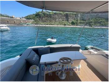 Mano' Marine M35 HT