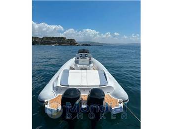 Panamera Yacht PY 90