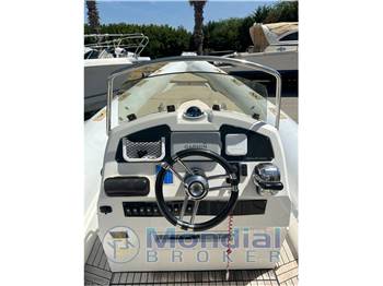 Cristian Marine cristian marine 27
