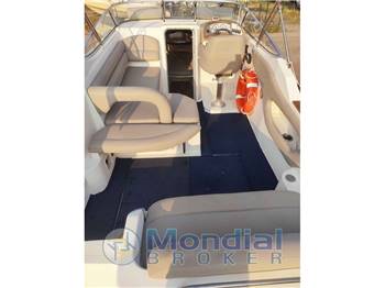 Wellcraft 24 Cabin